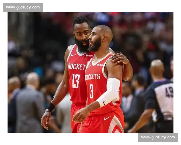 鲍尔默陷欺诈风波,哈登揭幕战暴走!灯泡默契重燃快船